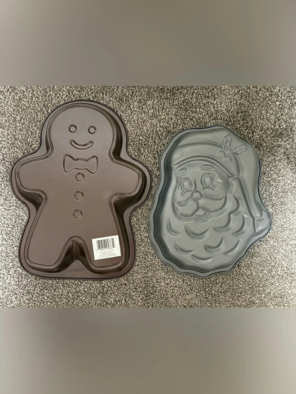 Vintage Christmas Baking Pan Lot – Wilton Gingerbread Boy & Santa Face